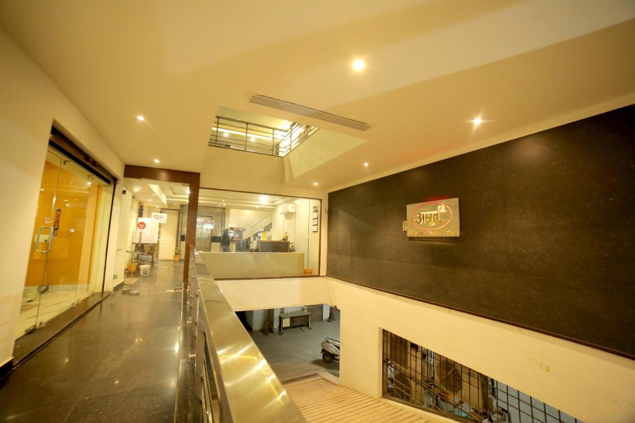 Vijay Vilas Hotel & Convention Hall Агра Екстериор снимка